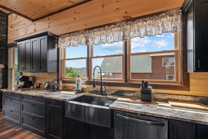 Pigeon Forge, Tennessee Cabin Rental - Gallery Image #12