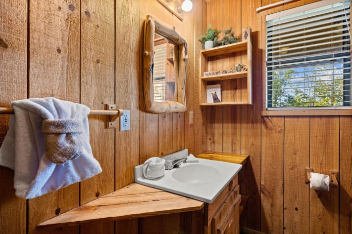 Pigeon Forge, Tennessee Cabin Rental - Gallery Image #23