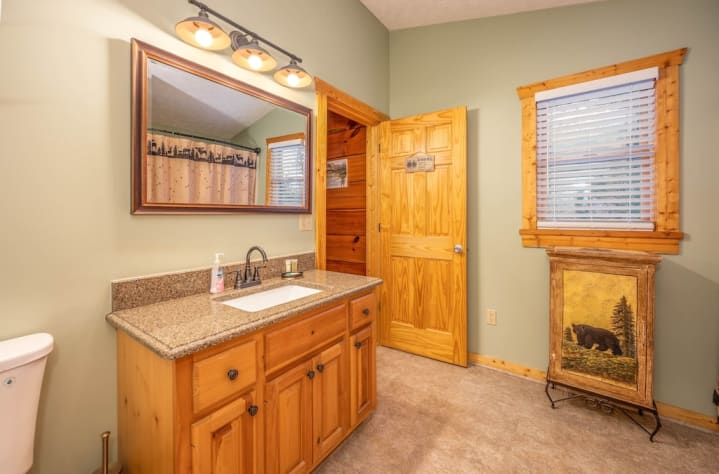 Over the Mountain - En Suite Bathroom Pigeon Forge, Tennessee Cabin Rental - Gallery Image #20