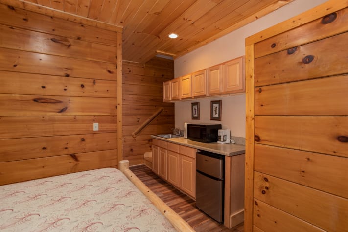 Pigeon Forge, Tennessee Cabin Rental - Gallery Image #16