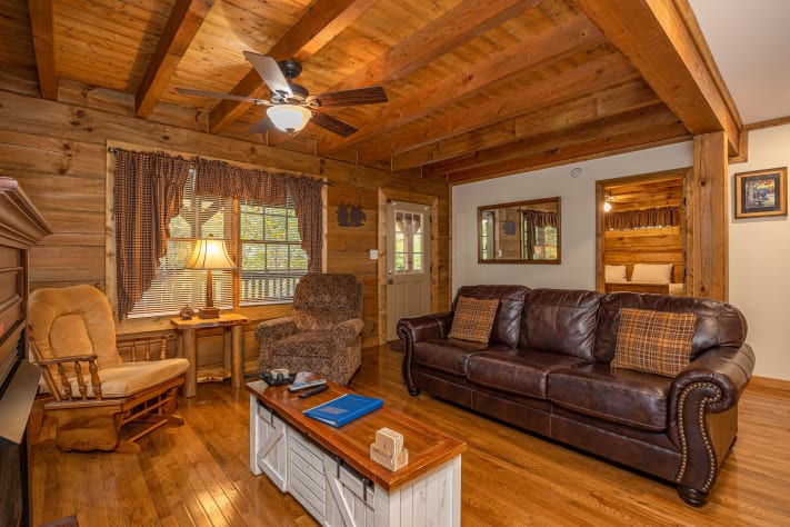 Gatlinburg, Tennessee Cabin Rental - Gallery Image #4