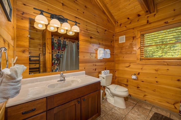 Pigeon Forge, Tennessee Cabin Rental - Gallery Image #17