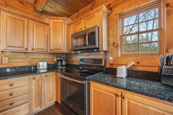 Gatlinburg, Tennessee Cabin Rental - Gallery Image #12