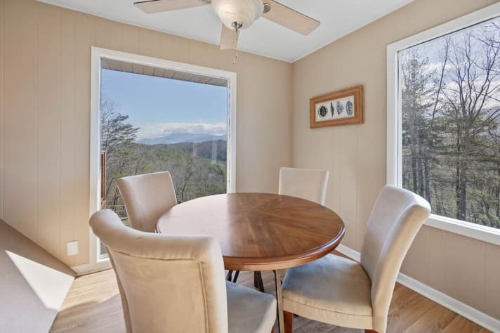 Gatlinburg, Tennessee Cabin Rental - Gallery Image #32