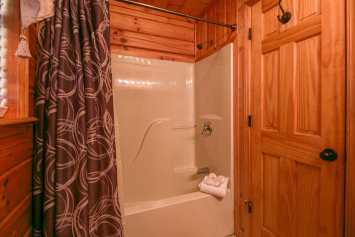 Pigeon Forge, Tennessee Cabin Rental - Gallery Image #13