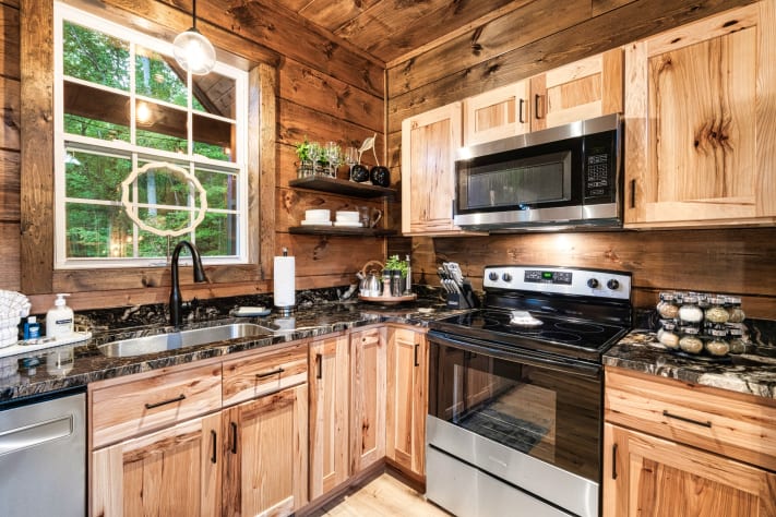 Photo #27 Sevierville, Tennessee Cabin Rental - Gallery Image #27