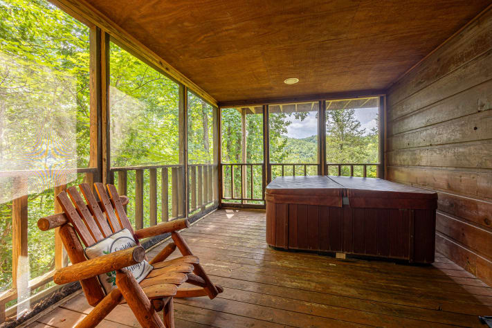 Gatlinburg, Tennessee Cabin Rental - Gallery Image #13