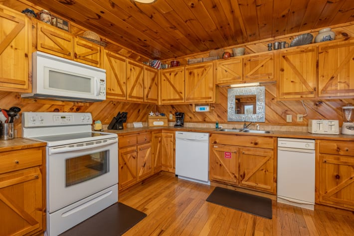 Pigeon Forge, Tennessee Cabin Rental - Gallery Image #4