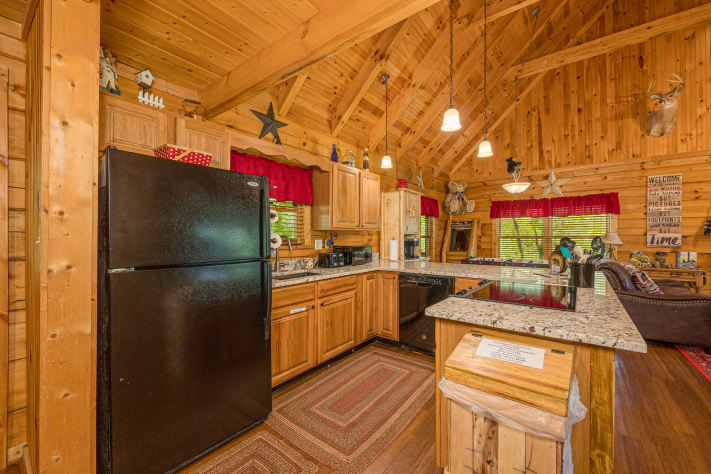 Gatlinburg, Tennessee Cabin Rental - Gallery Image #5