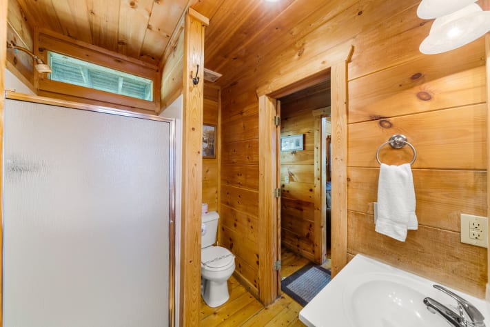 Gatlinburg, Tennessee Cabin Rental - Gallery Image #14