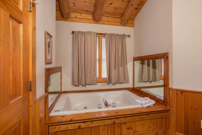 Pigeon Forge, Tennessee Cabin Rental - Gallery Image #12