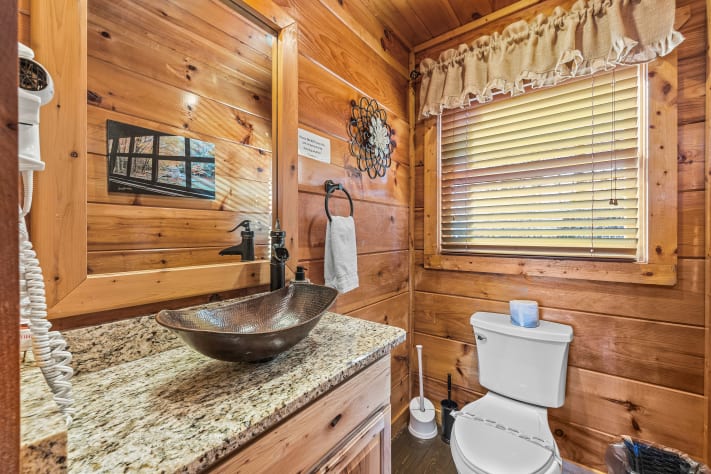 Gatlinburg, Tennessee Cabin Rental - Gallery Image #24