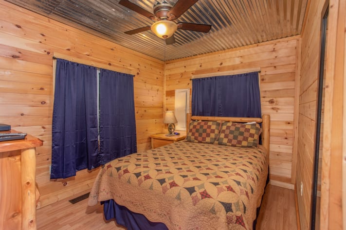 Gatlinburg, Tennessee Cabin Rental - Gallery Image #12