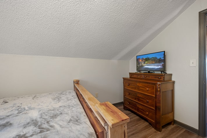 Pigeon Forge, Tennessee Chalet Rental - Gallery Image #19