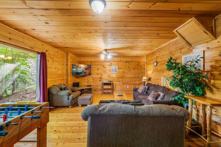 Gatlinburg, Tennessee Cabin Rental - Gallery Image #12