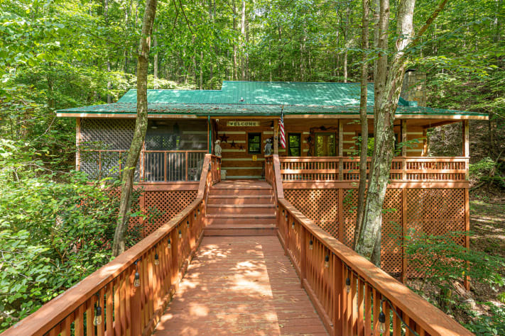 Pigeon Forge, Tennessee Cabin Rental - Gallery Image #1