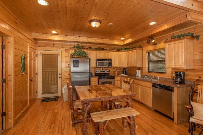 Pigeon Forge, Tennessee Cabin Rental - Gallery Image #5