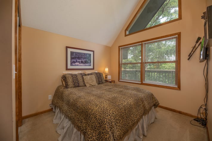 Pigeon Forge, Tennessee Cabin Rental - Gallery Image #13
