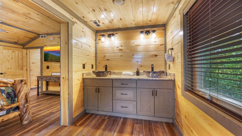 Gatlinburg, Tennessee Cabin Rental - Gallery Image #9