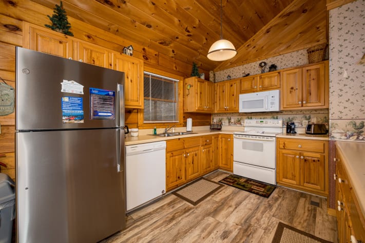 Pigeon Forge, Tennessee Cabin Rental - Gallery Image #7