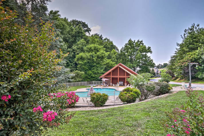Pigeon Forge, Tennessee Cabin Rental - Gallery Image #34