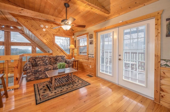 Over the Mountain - Loft Level with Pool Table Pigeon Forge, Tennessee Cabin Rental - Gallery Image #26