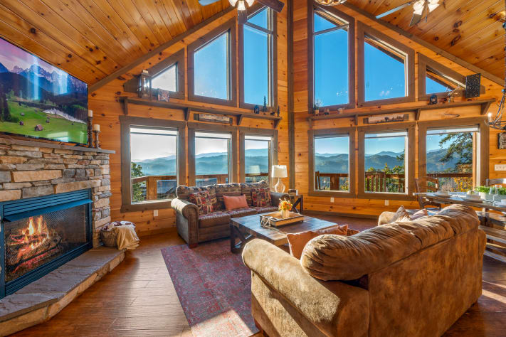 Stunning mountain views from outside or inside the cabin Sevierville, Tennessee Cabin Rental - Gallery Image #3