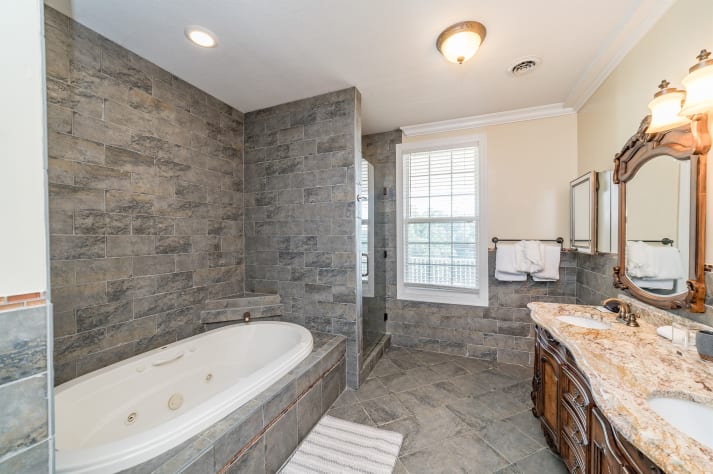 Dandridge, Tennessee Cabin Rental - Gallery Image #28