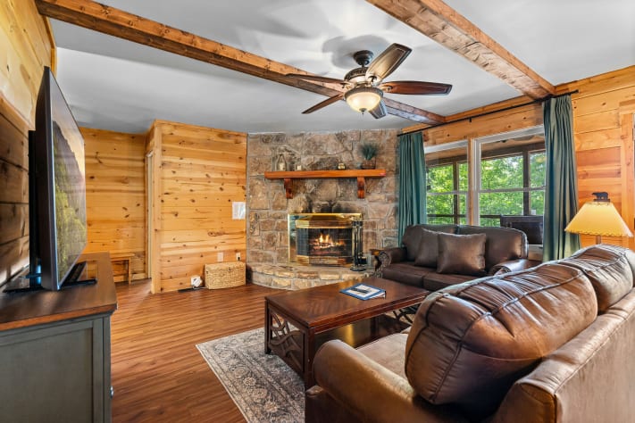 Pigeon Forge, Tennessee Cabin Rental - Gallery Image #9