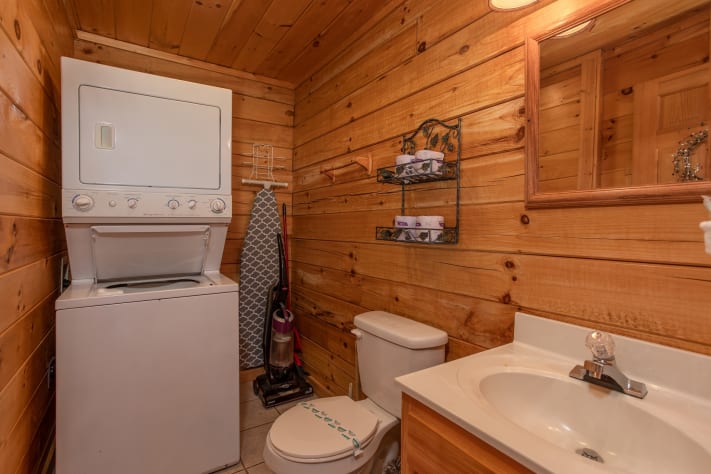 Pigeon Forge, Tennessee Cabin Rental - Gallery Image #12