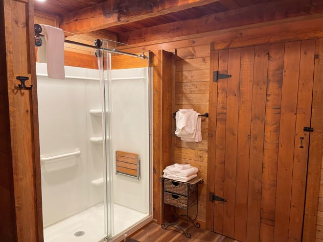 Gatlinburg, Tennessee Cabin Rental - Gallery Image #10