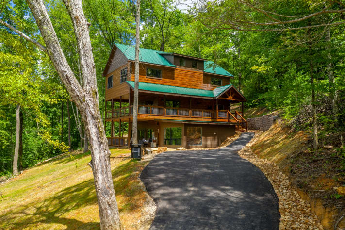Pigeon Forge, Tennessee Cabin Rental - Gallery Image #1