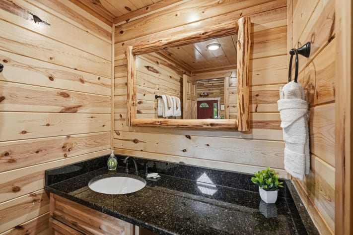 Gatlinburg, Tennessee Cabin Rental - Gallery Image #16
