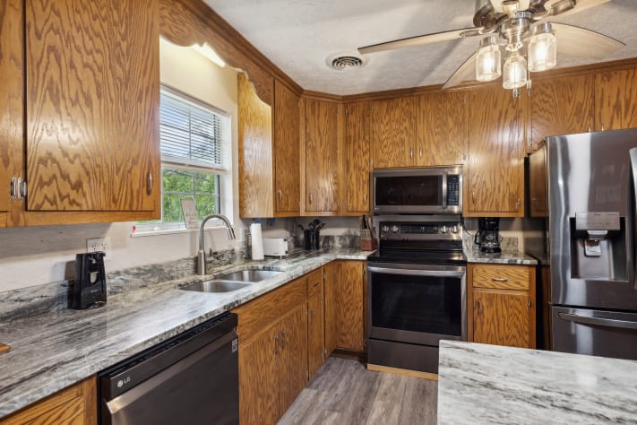 Gatlinburg, Tennessee Cabin Rental - Gallery Image #9