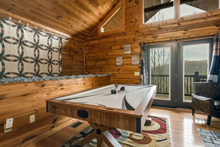 Gatlinburg, Tennessee Cabin Rental - Gallery Image #3