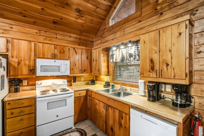 Gatlinburg, Tennessee Cabin Rental - Gallery Image #12