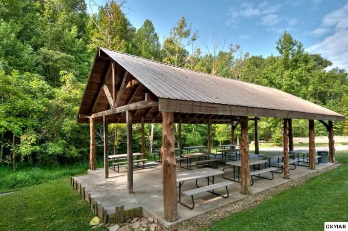 Community Pavilion located in the Resort. Pigeon Forge, Tennessee Cabin Rental - Gallery Image #18