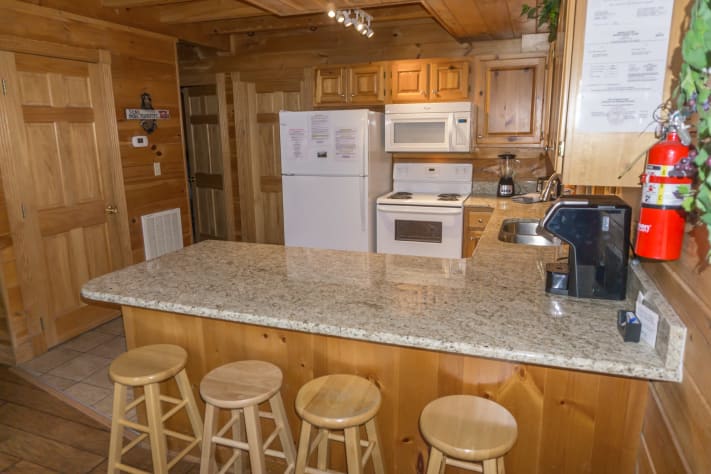 Pigeon Forge, Tennessee Cabin Rental - Gallery Image #8