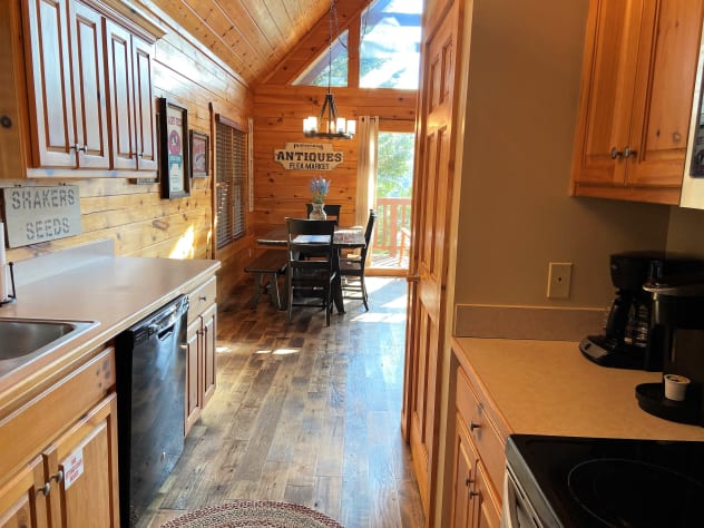 Gatlinburg, Tennessee Cabin Rental - Gallery Image #7