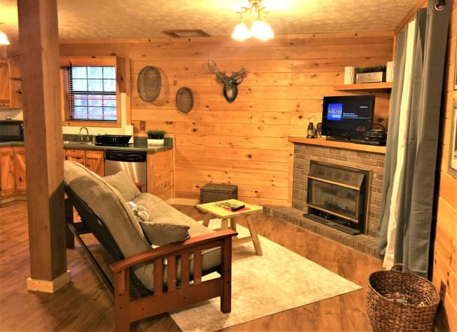 Sevierville, Tennessee Cabin Rental - Gallery Image #9