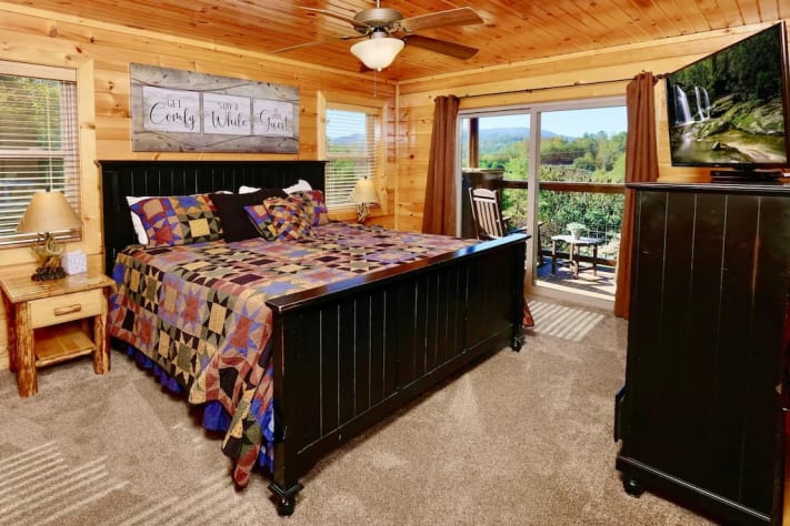 Pigeon Forge, Tennessee Cabin Rental - Gallery Image #15