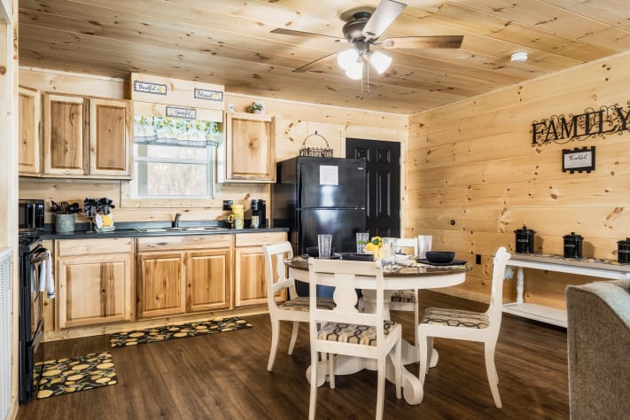 Gatlinburg, Tennessee Cabin Rental - Gallery Image #6