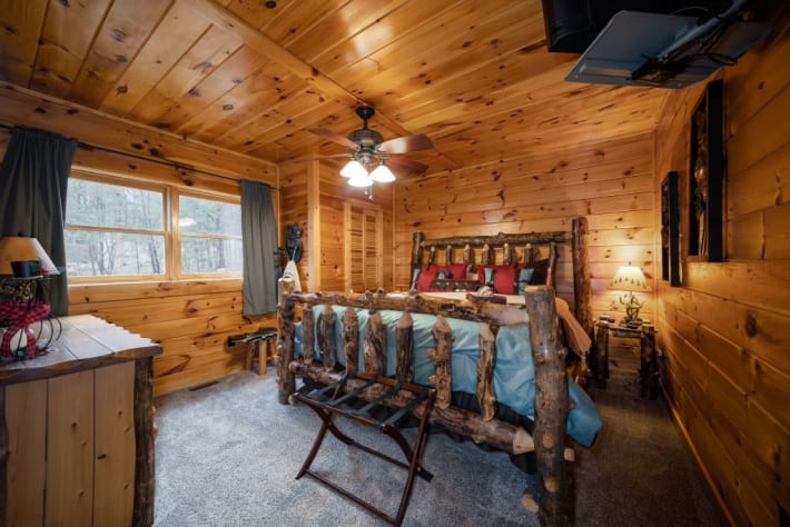 Pigeon Forge, Tennessee Cabin Rental - Gallery Image #16