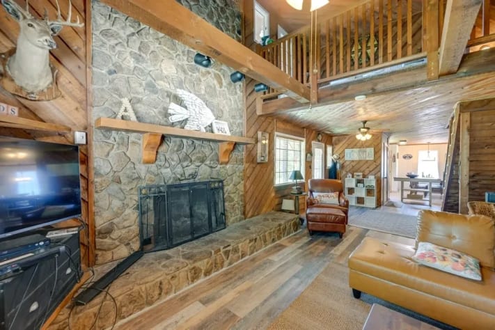 Nantahala Lake, North Carolina Lakehouse Rental - Gallery Image #3