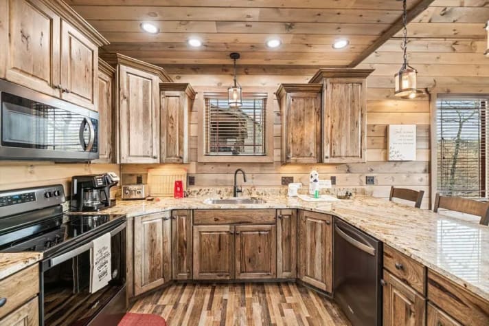 Pigeon Forge, Tennessee Cabin Rental - Gallery Image #15