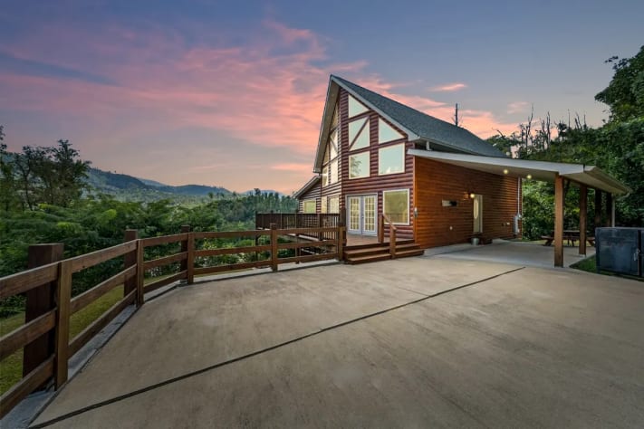 Gatlinburg, Tennessee Cabin Rental - Gallery Image #1