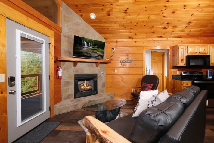 Pigeon Forge, Tennessee Cabin Rental - Gallery Image #9