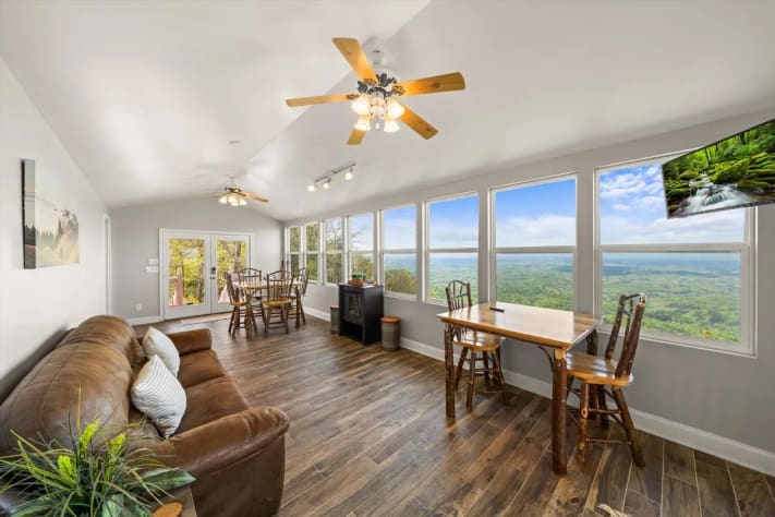 Pigeon Forge, Tennessee Cabin Rental - Gallery Image #18