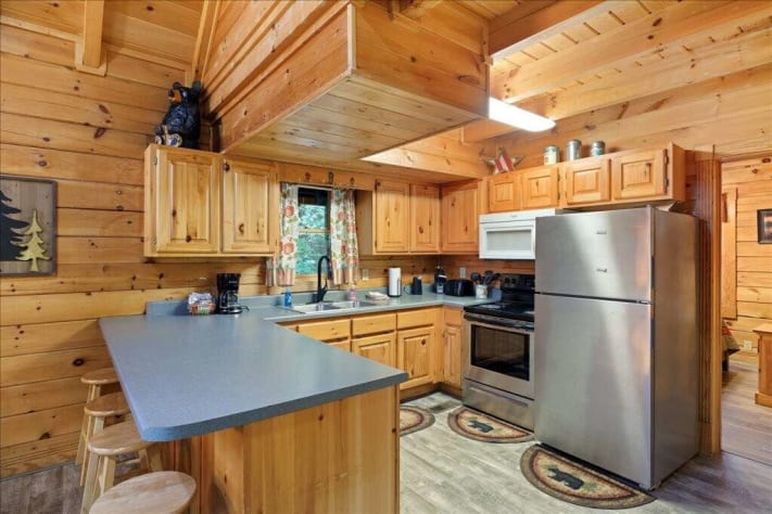 Pigeon Forge, Tennessee Cabin Rental - Gallery Image #2