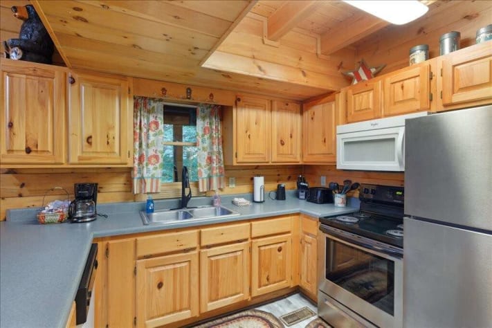 Pigeon Forge, Tennessee Cabin Rental - Gallery Image #11